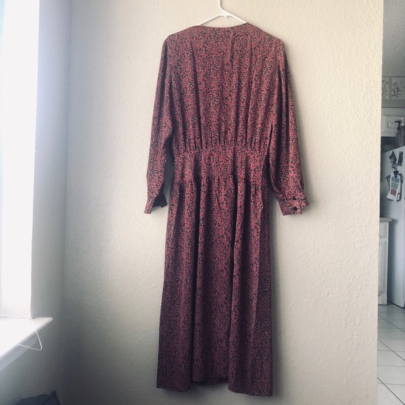 Liz Claiborne vintage dress. - Picture 2 of 5